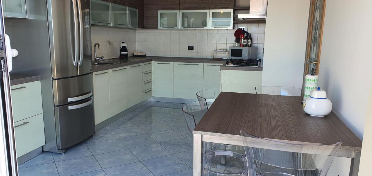 Attico Con Vista Su Genova Apartment Ngoại thất bức ảnh