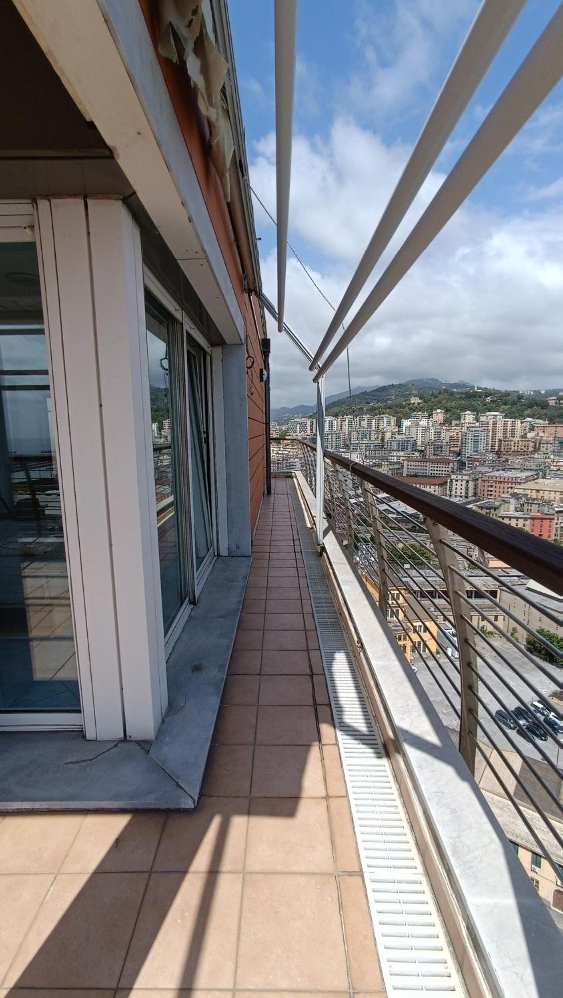 Attico Con Vista Su Genova Apartment Ngoại thất bức ảnh